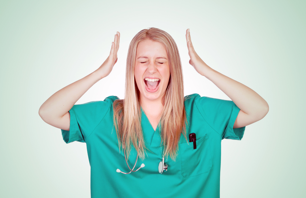 Photos d'infirmières sur le web vs. les vraies infirmières... et c'est hilarant ! 
