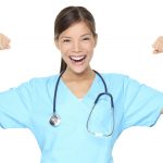 Pourquoi le métier d’infirmière attire tant les étudiantes ?